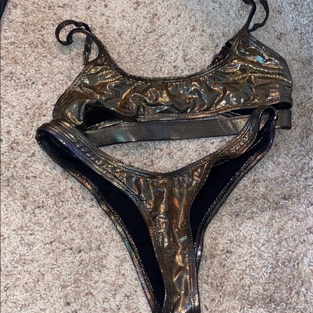 Small FashionNova bikini copper